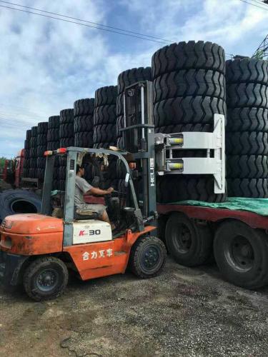 Attachment Clamp Forklift Tyre